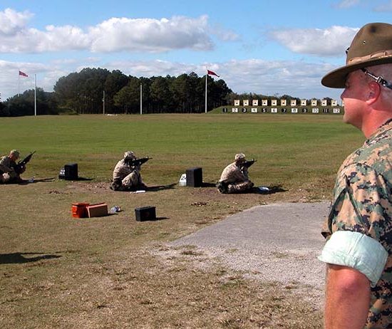 Tirodefensivoperu_marines